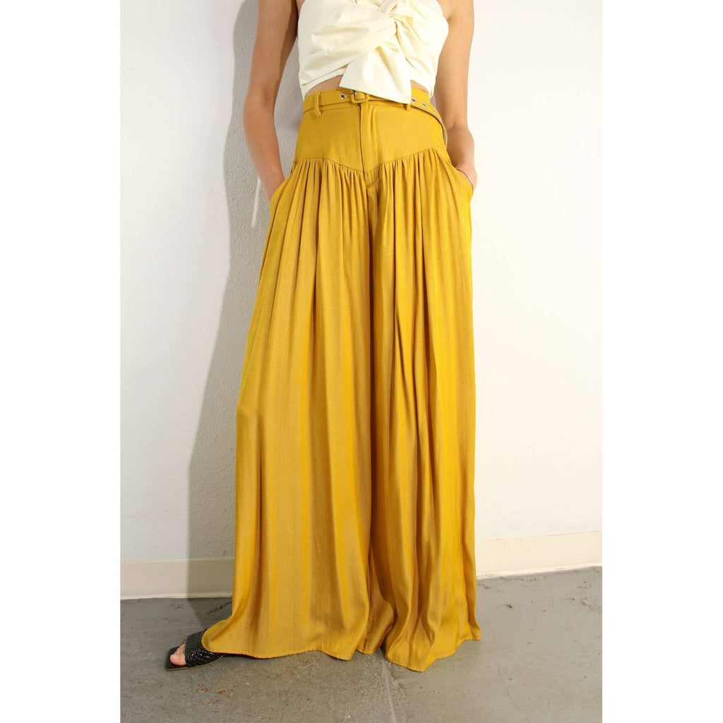 Wide flared trousers